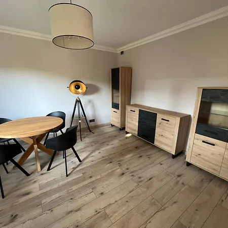 Farm stay Mieszkanie 1 Pokojowe Z Dostepem Do Dzialki, Ogrodu Warsaw